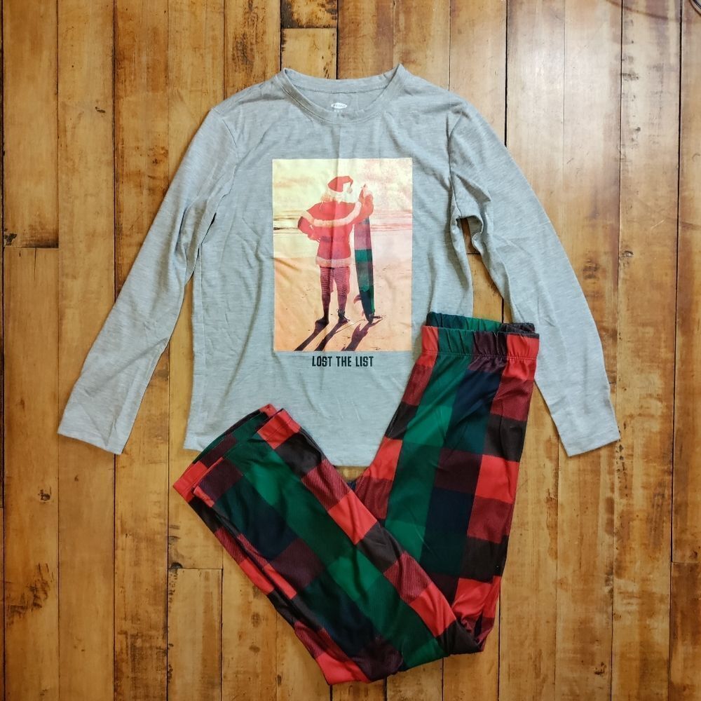 Old Navy pajama set size 14 to 16 Christmas pajamas Santa surfing plaid Holiday